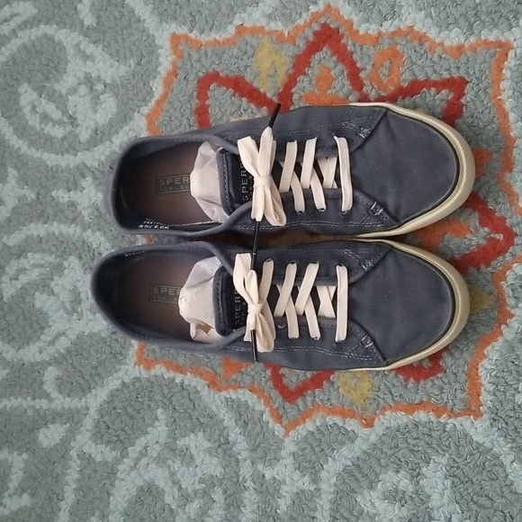 Sperry distressed slip on sneaker - Picture 2 of 9